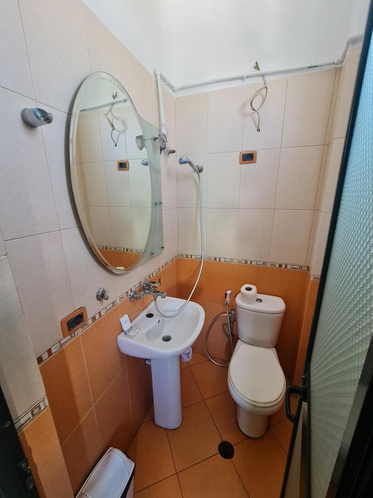 La Hotel Tirana